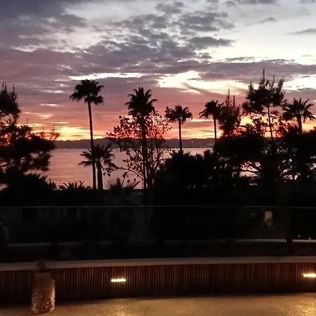 De L'hippodrome * كانيو سور مير